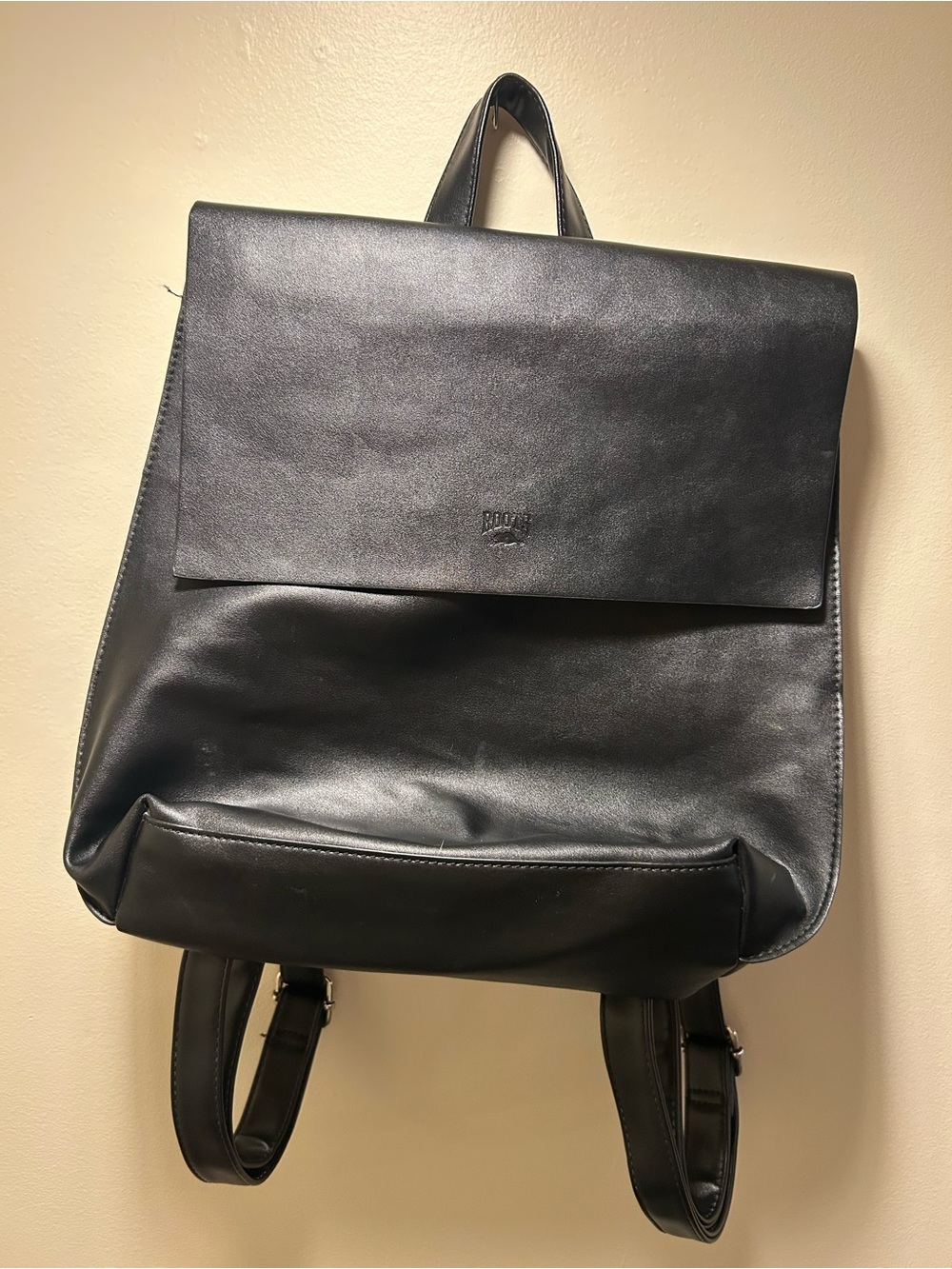 Roots Leather Rucksack Backpack - Picture 4 of 6